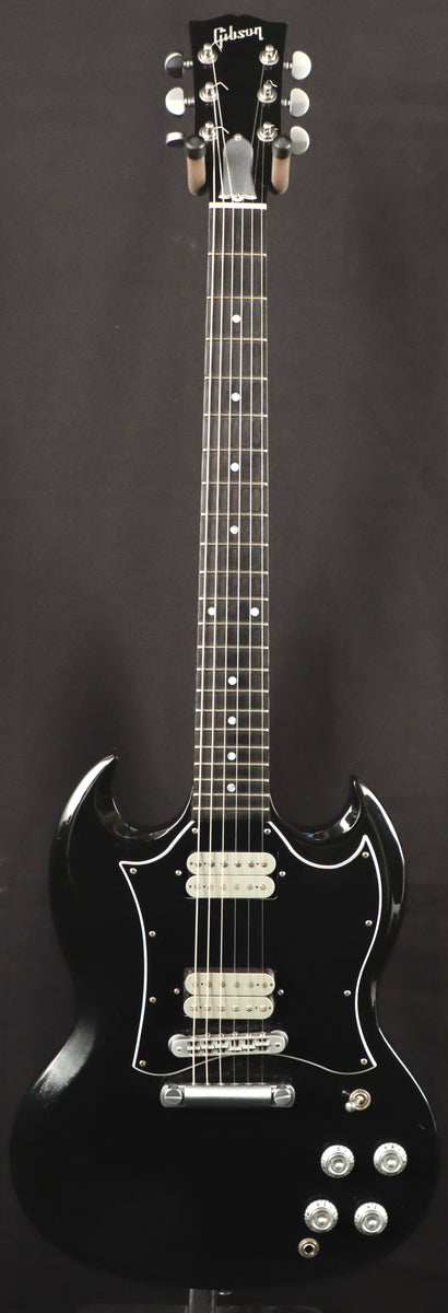 Front_05eb3a34-c730-4463-85ad-