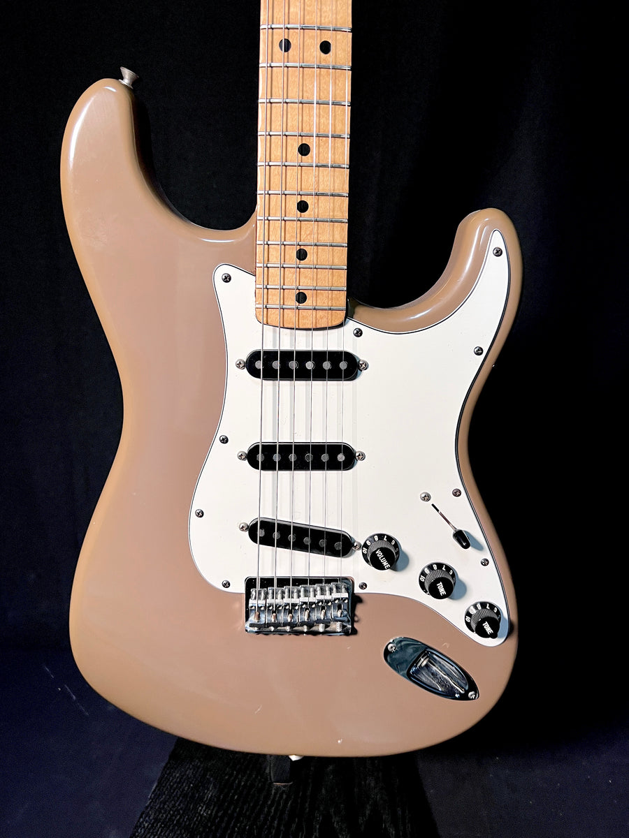 1979 Fender Stratocaster - Custom Color – Jimmy Wallace Guitars
