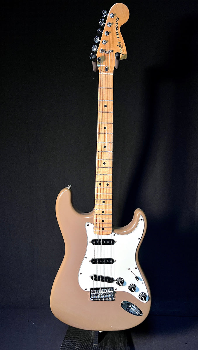 1979 Fender Stratocaster - Custom Color – Jimmy Wallace Guitars