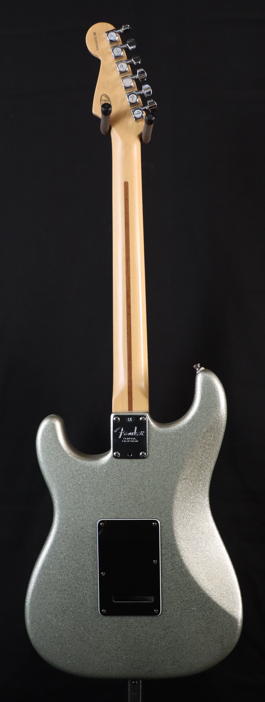 Fender Stratocaster シルバー in Japan Fender Stratocaster シルバー Made in Japan フェンダー、インカ