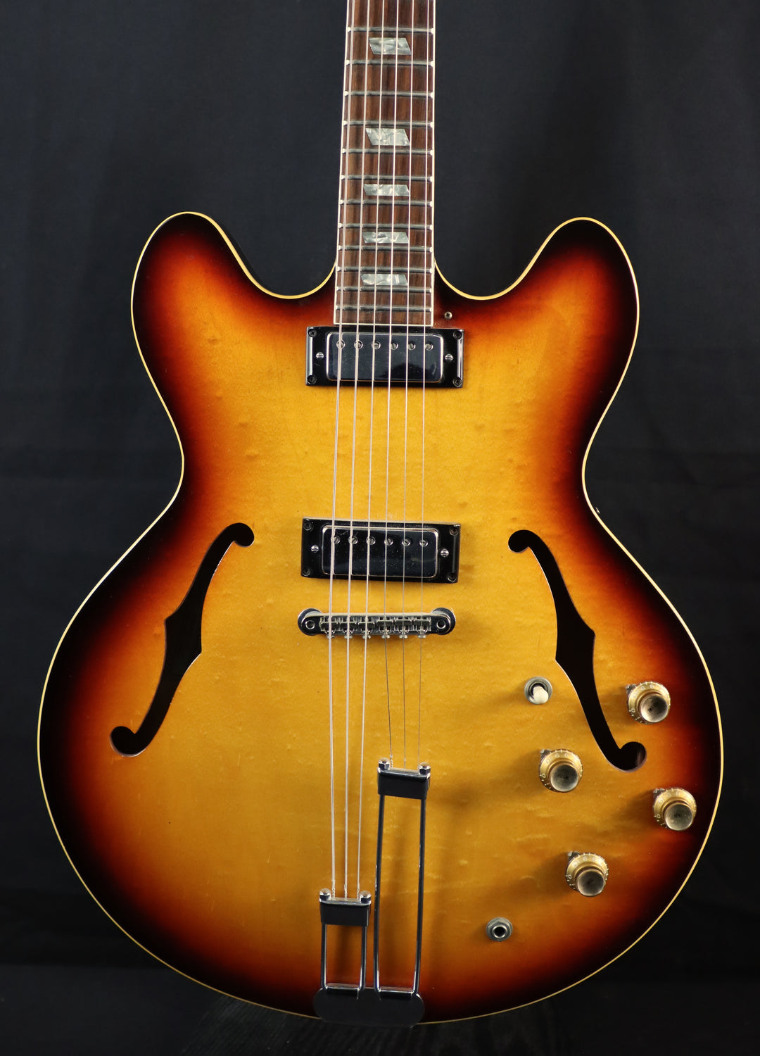 beep　Epiphone riviera Gibson Certified Vintage 1966 Epiphone Riviera, Serial