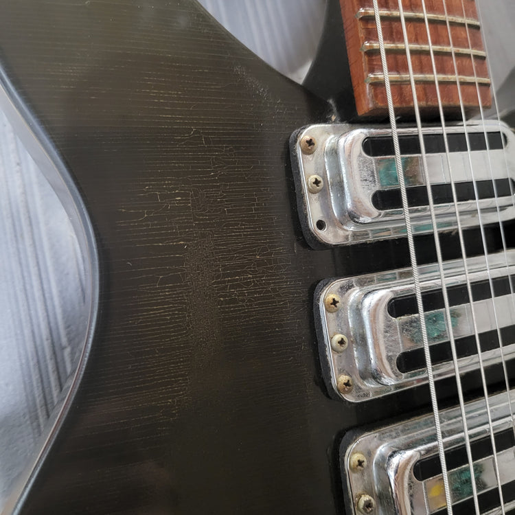 1982 Rickenbacker 325 – Jimmy Wallace Guitars