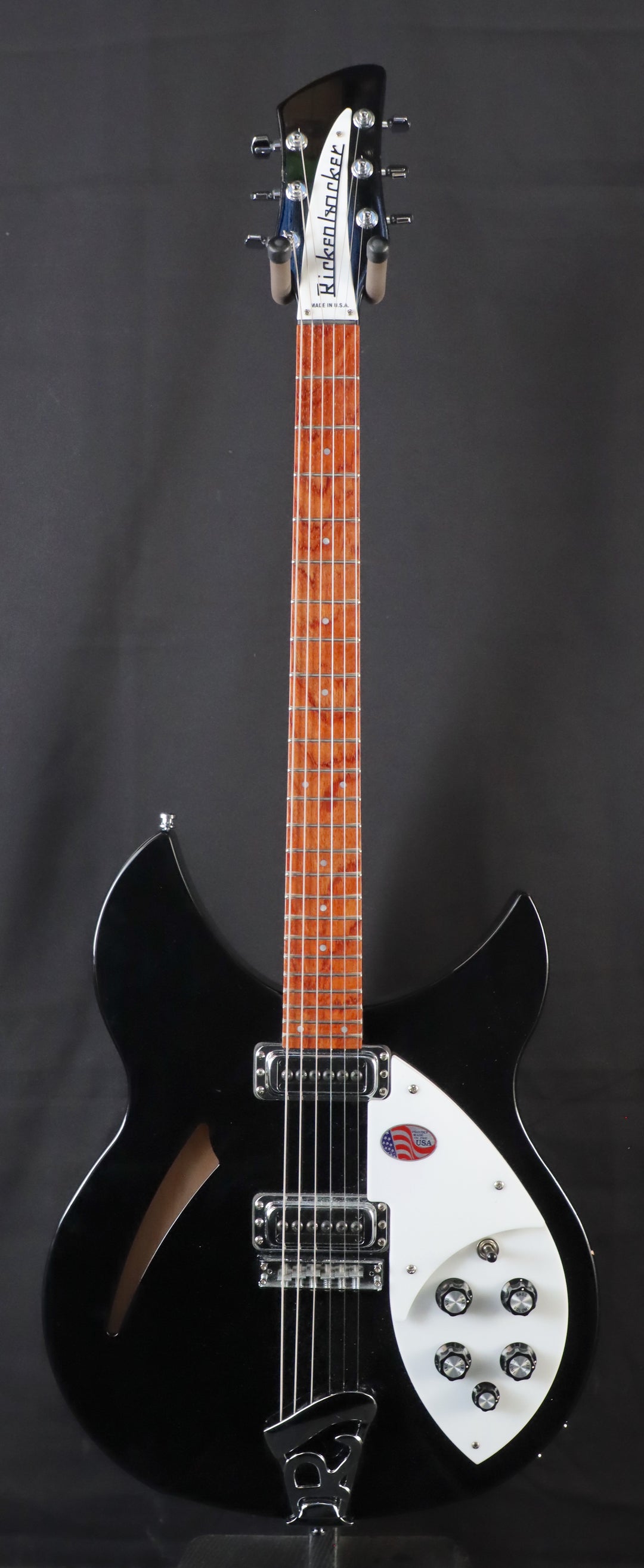 Rickenbacker 330 – Jimmy Wallace Guitars