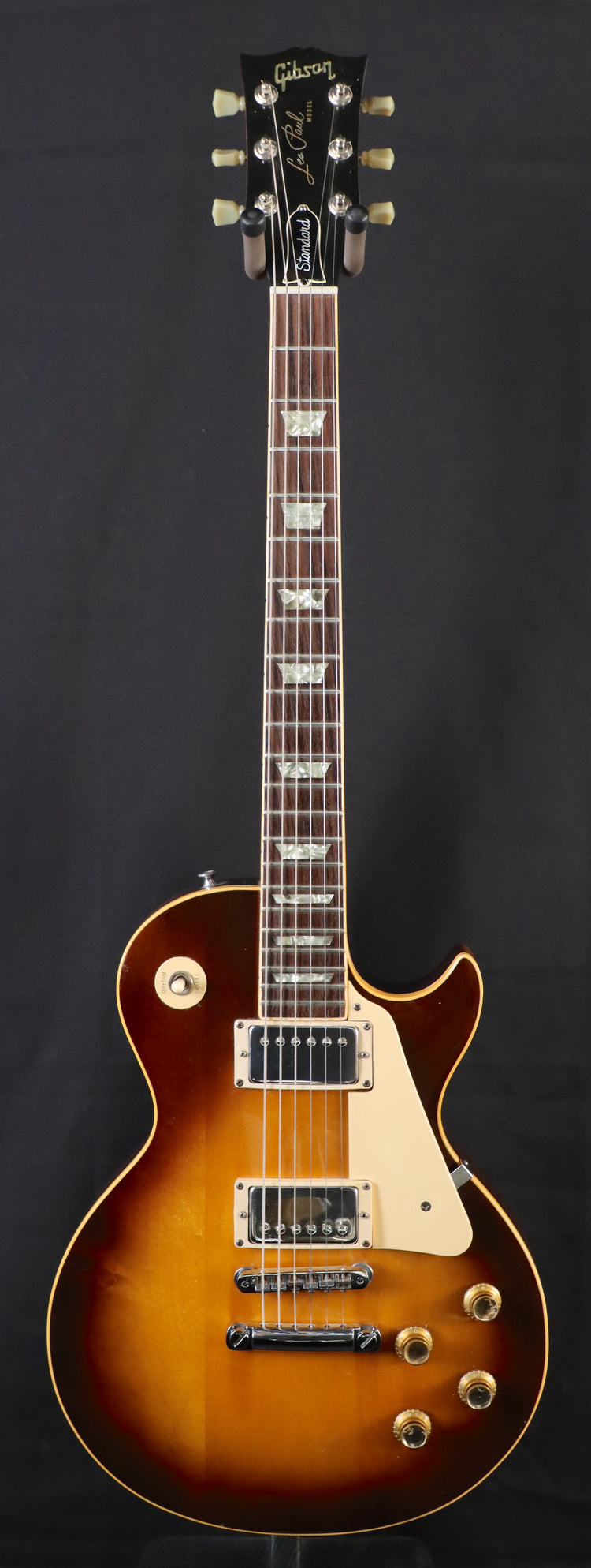 Front_9c8ff940-6ad3-4968-b15d-