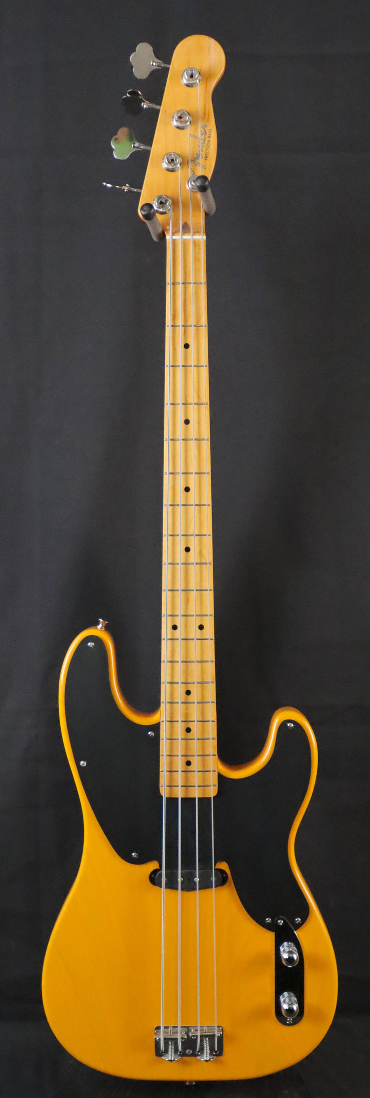 Fender USA Precision Bassレフティ Front_d9bd88be-b79e-48f9-b6b1-