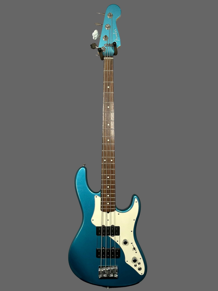 2007 Fender Roscoe Beck Bass