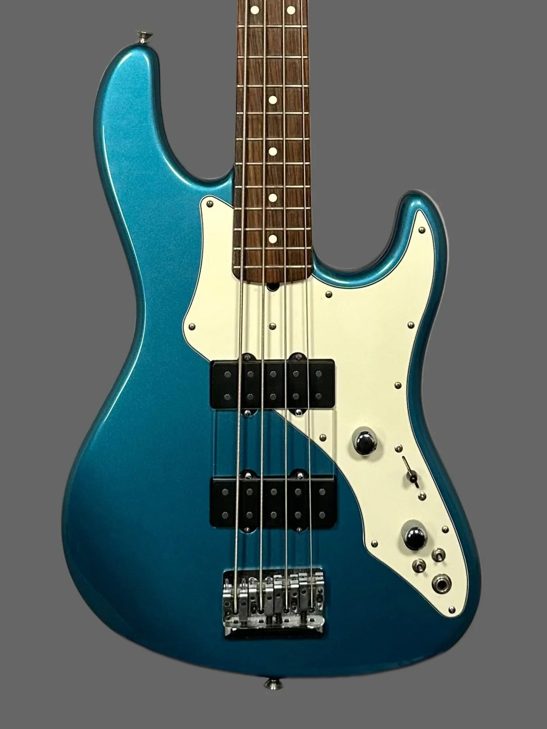 2007 Fender Roscoe Beck Bass – Jimmy Wallace Guitars