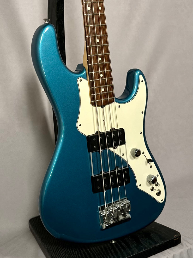 2007 Fender Roscoe Beck Bass