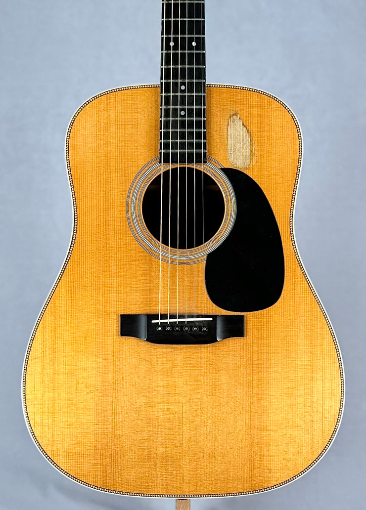 1990 Martin D28