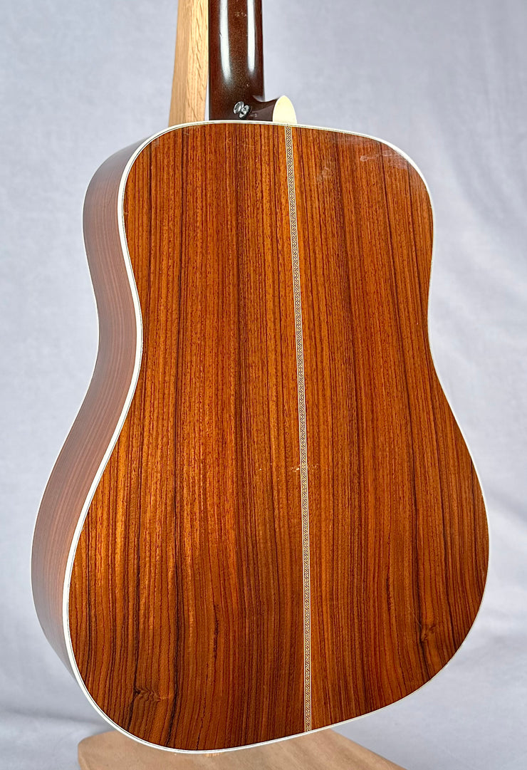 1990 Martin D28