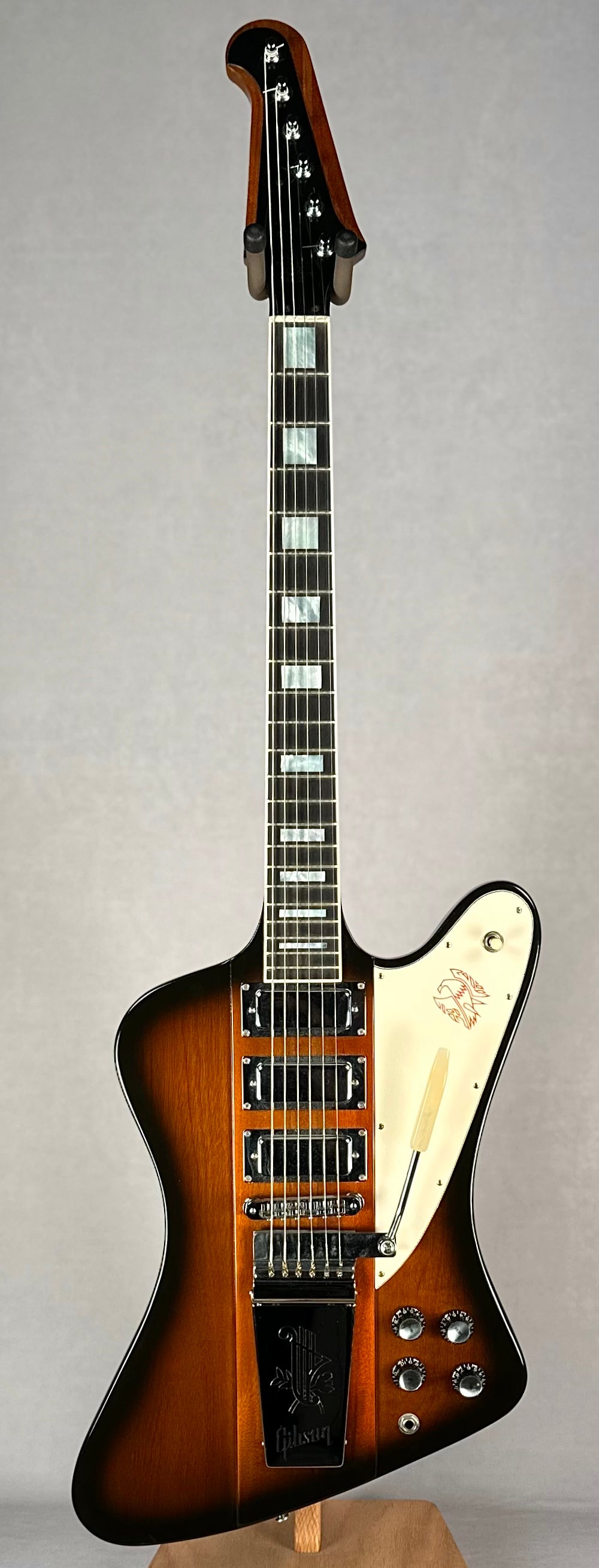 Gibson Firebird Ⅴ 2004年製 Gibson Firebird V | ChasingGuitars