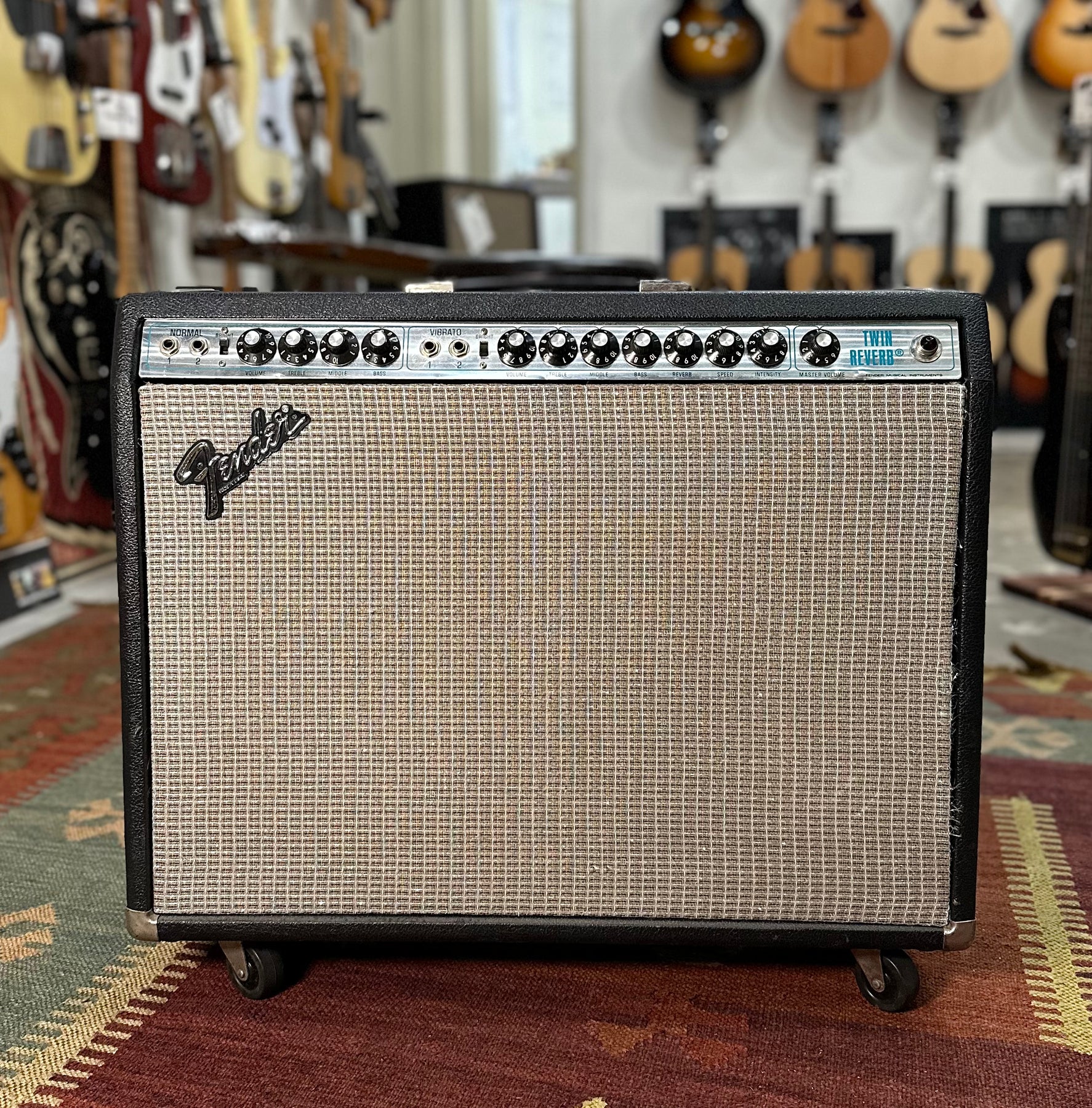 AMPLIFIERS Jimmy Wallace Guitars