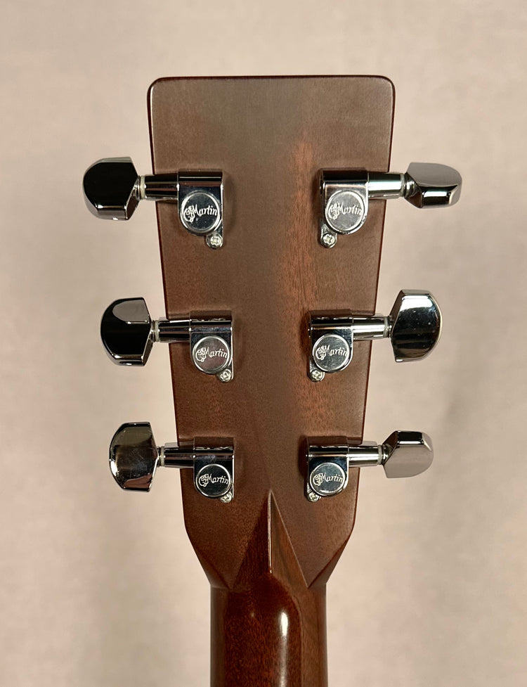 2003 Martin HD-28 – Jimmy Wallace Guitars