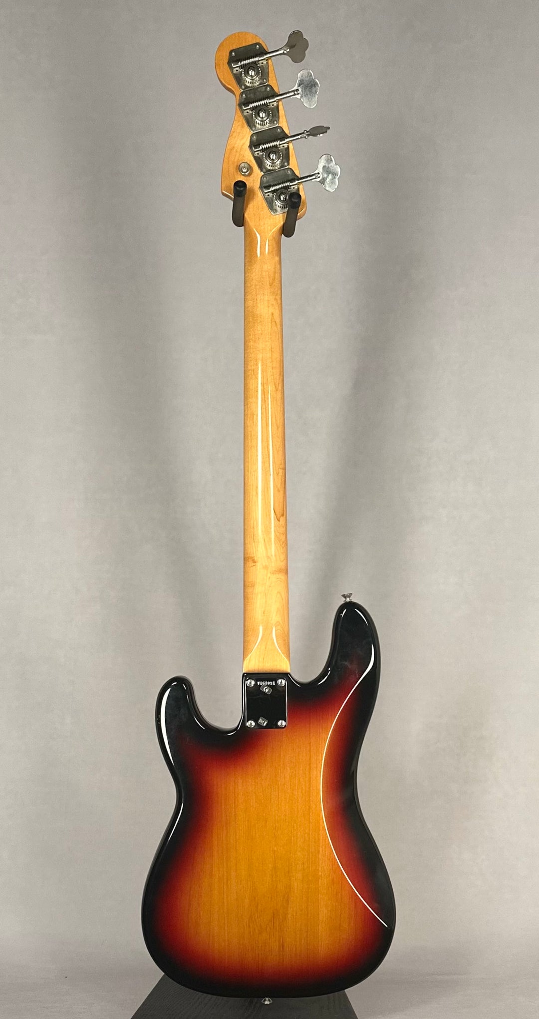 ベース Jimmy Wallace JB5 Fender Vintage Reissue Precision Bass – Jimmy Wallace Guitars