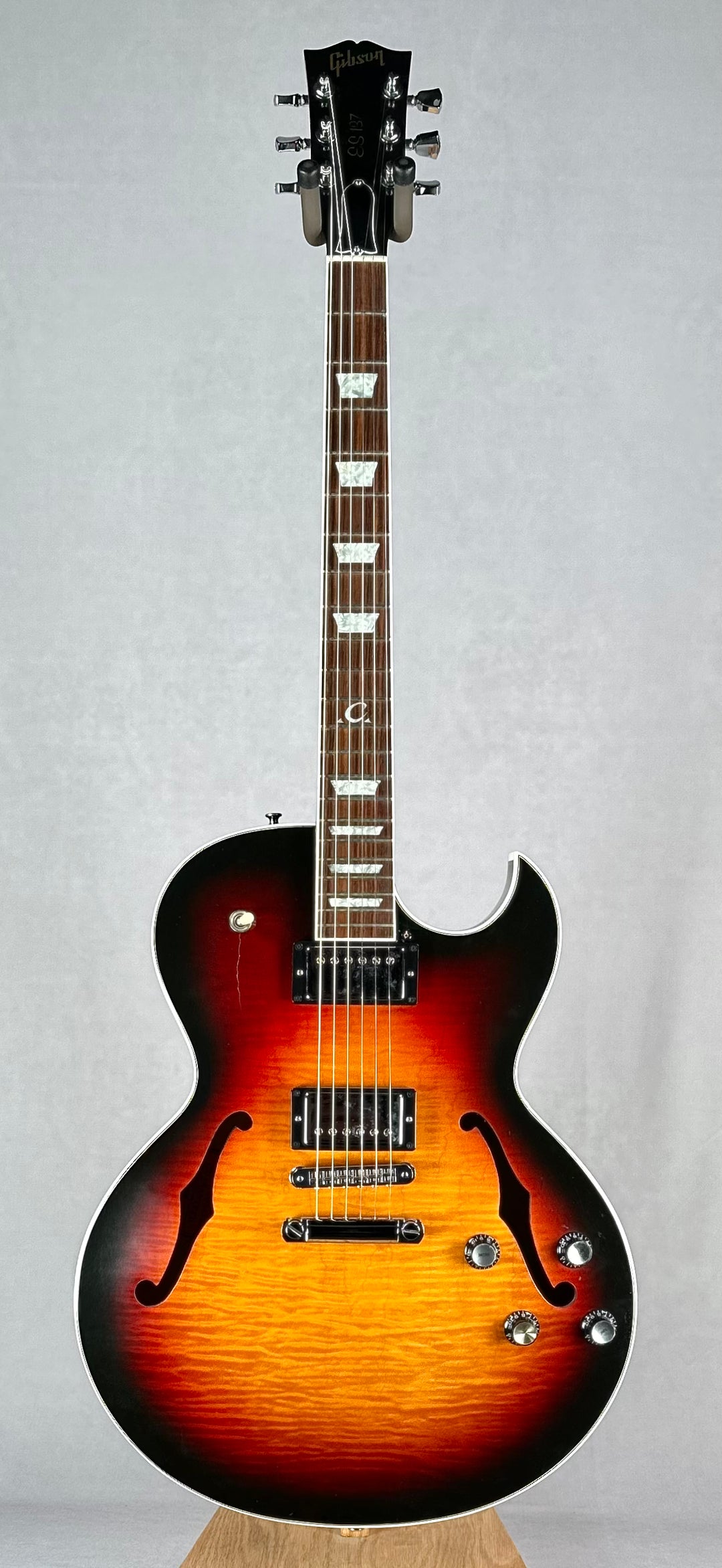 Gibson ES 137 – Jimmy Wallace Guitars