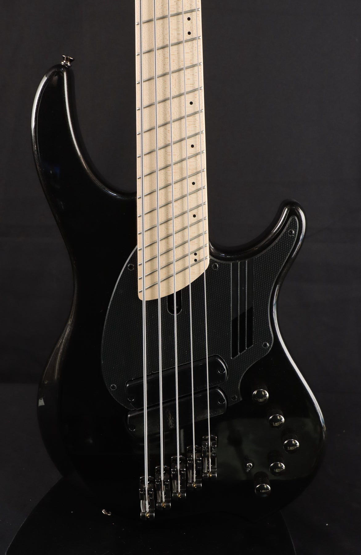 Dingwall NG-2 5 String – Jimmy Wallace Guitars