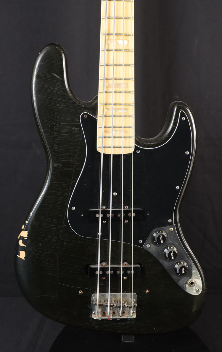 FrontBody_f3495143-b274-4c14-