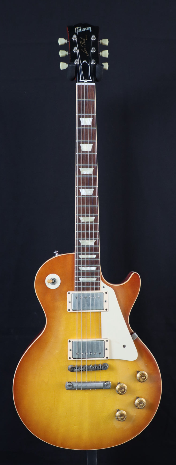 「美品」Gibson Les Paul Classic Front_5c27d875-e64b-488b-a036-
