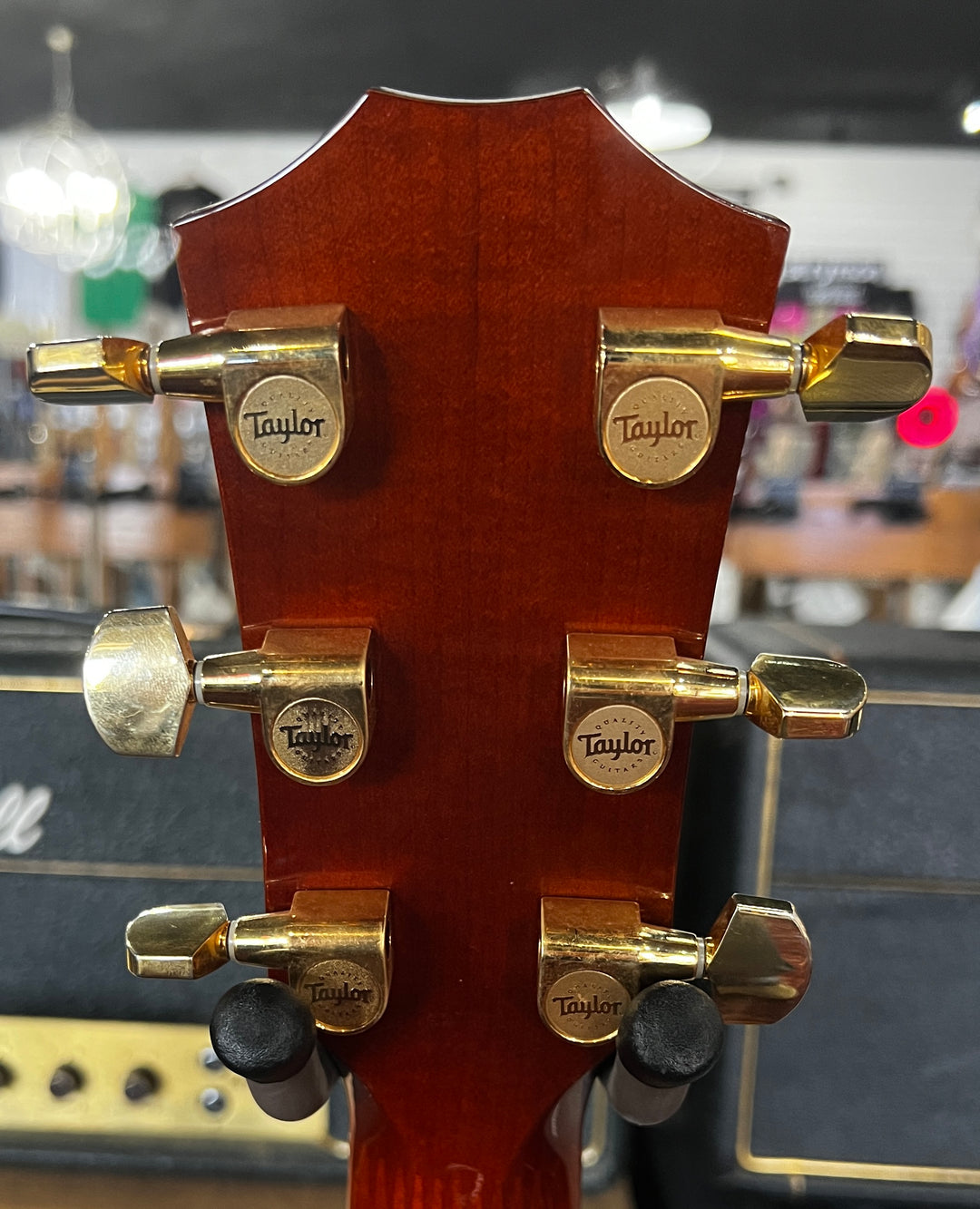 Taylor 610ce – Jimmy Wallace Guitars
