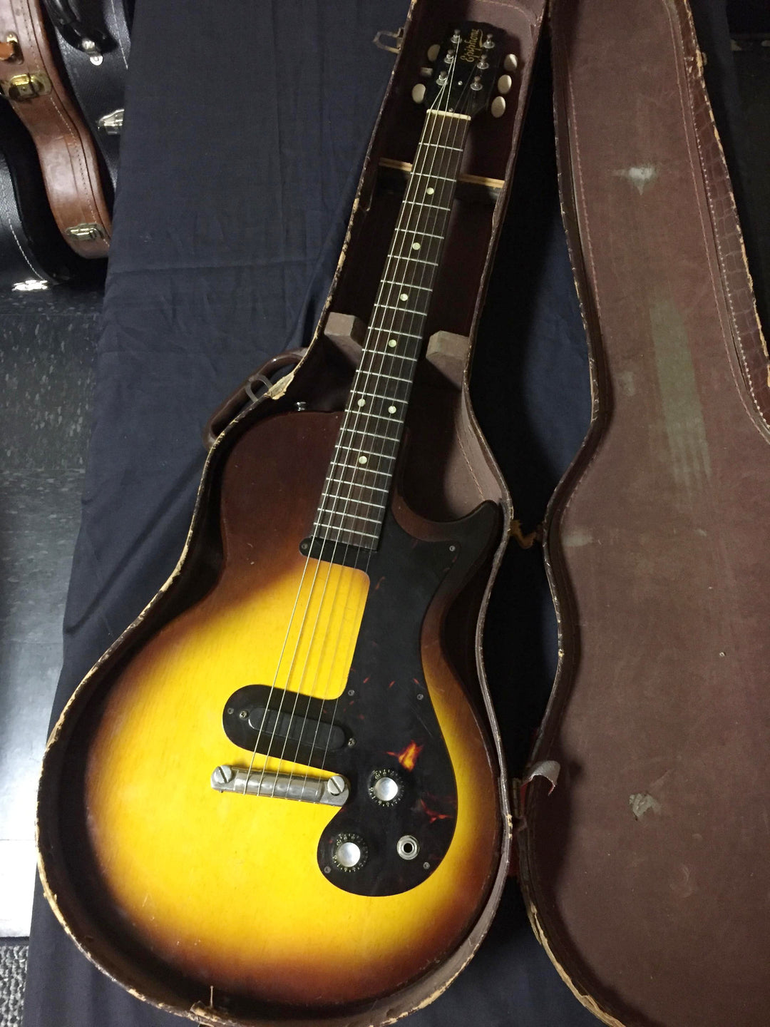 SOLD **** Epiphone Melody Maker Tobacco Burst – Jimmy Wallace Guitars