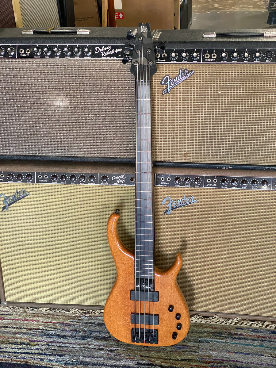 2002 Modulus Quantum 5 – Jimmy Wallace Guitars