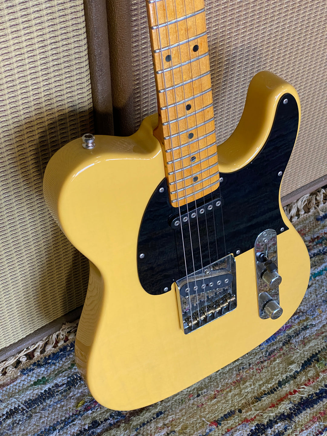 G&L ASAT 