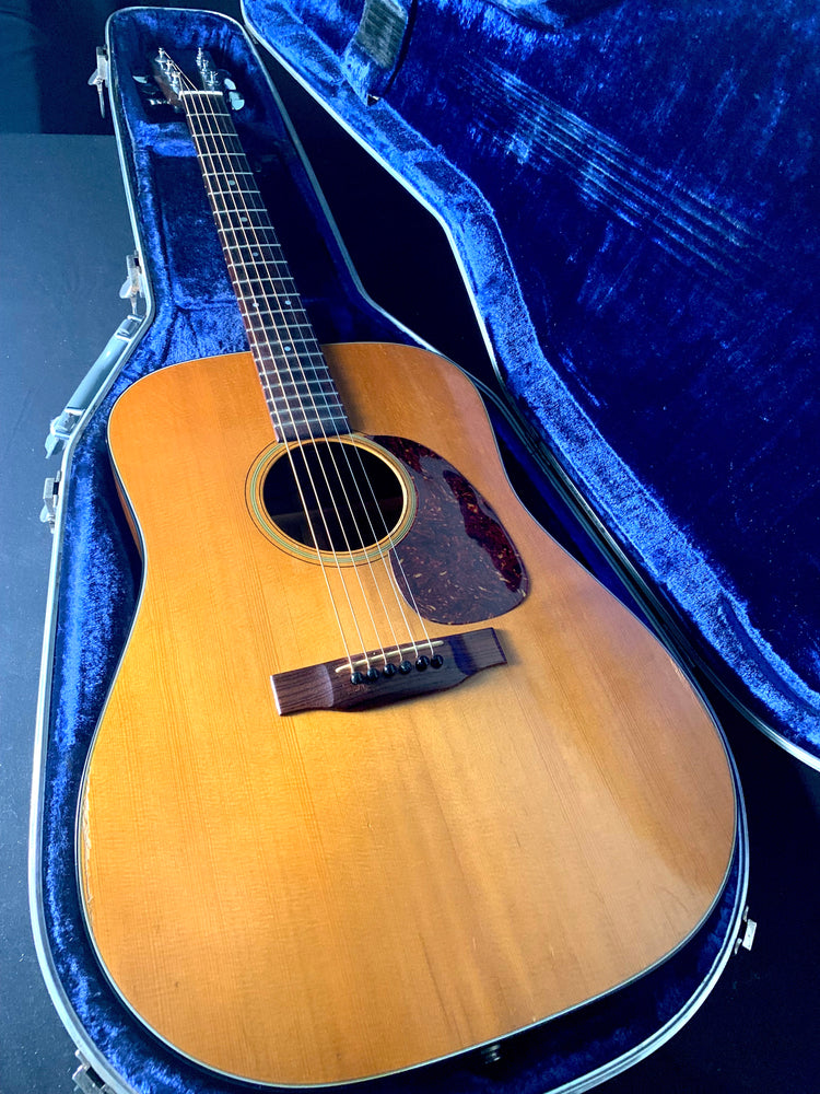 Martin D18 マーティン Martin D-18 Modern Deluxe Acoustic Guitar | Martin Guitar