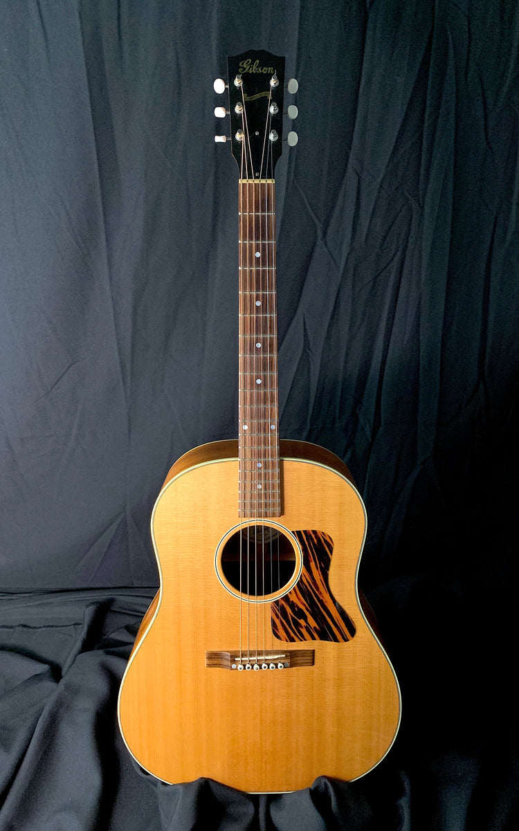 SOLD **** 2013 Gibson J 35 Natural – Jimmy Wallace Guitars