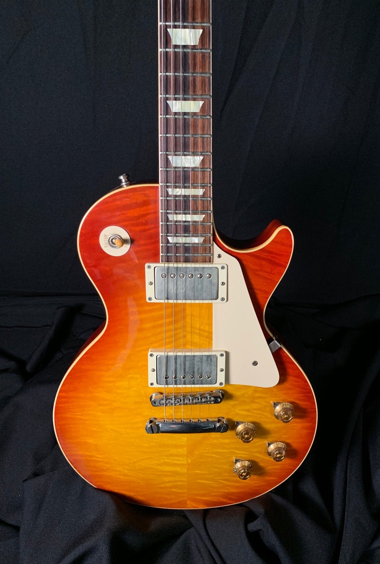 ****SOLD **** Gibson Les Paul R9 VOS Reissue