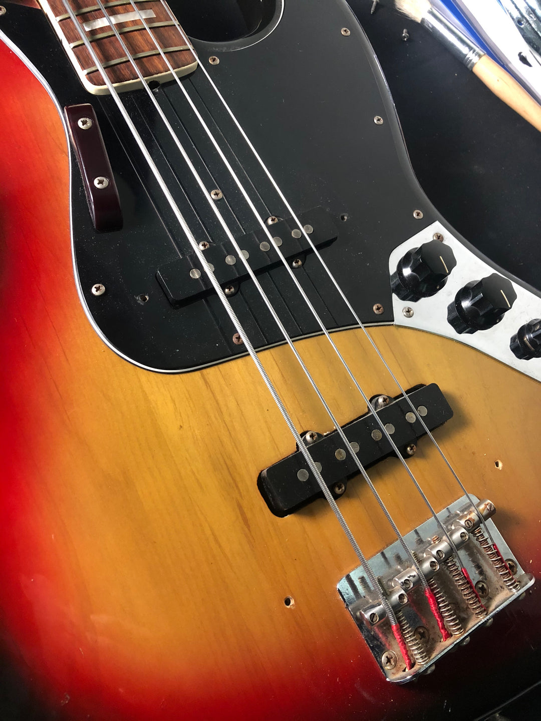 Fender JAZZ BASS 1974年製 made in USA 1974-Fender-Jazz-Bass.png