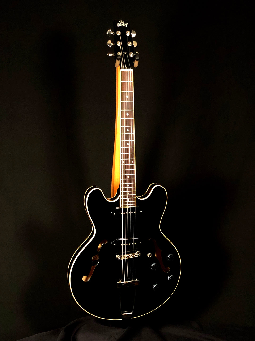 Heritage H530 Thinline in Bold Ebony – Jimmy Wallace Guitars