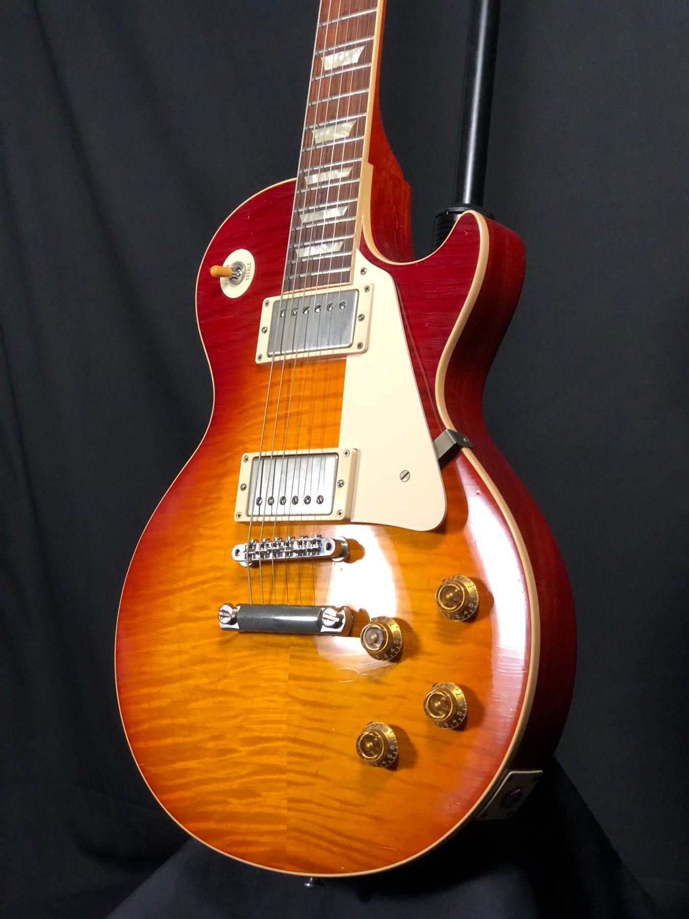 Tom Murphy Aged Gibson R9 – Jimmy Wallace Guitars