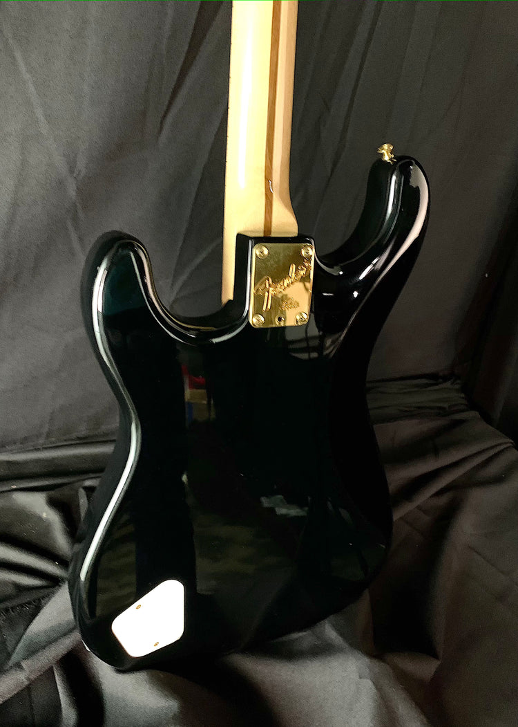 1983 Fender Strat Gold Elite – Jimmy Wallace Guitars