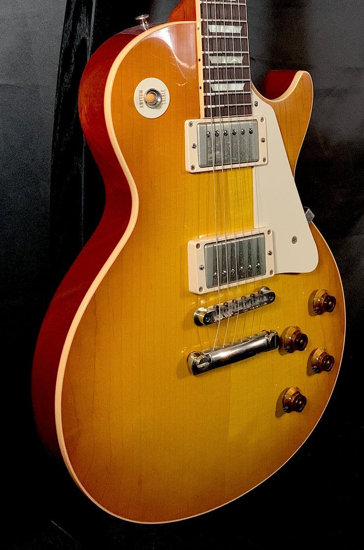 **** SOLD **** 2006 Gibson Custom Shop Les Paul R0