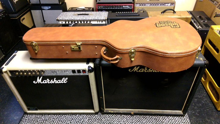 Sold Classic Gibson Super 400