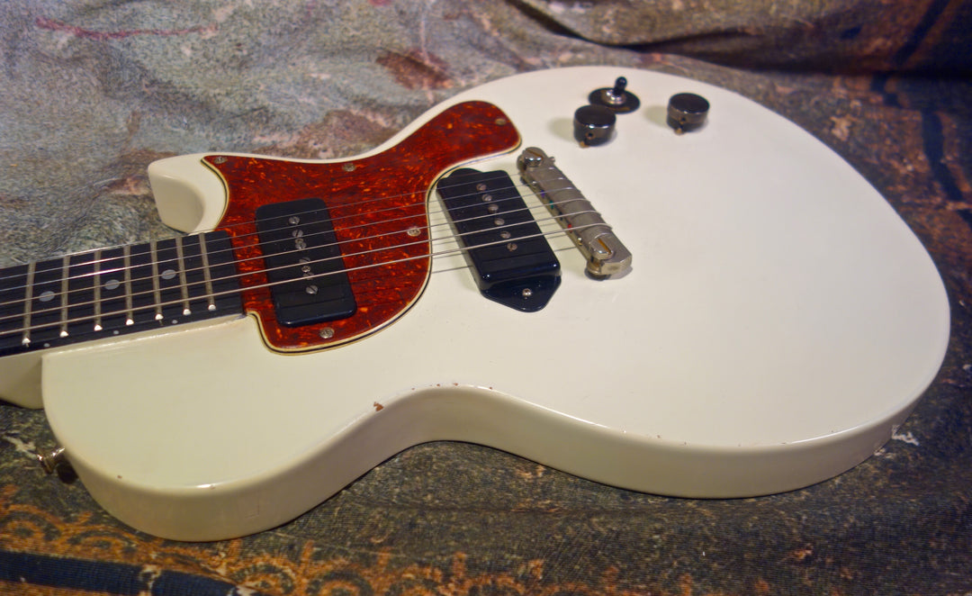 Jimmy Wallace SC Special - Vintage White – Jimmy Wallace Guitars