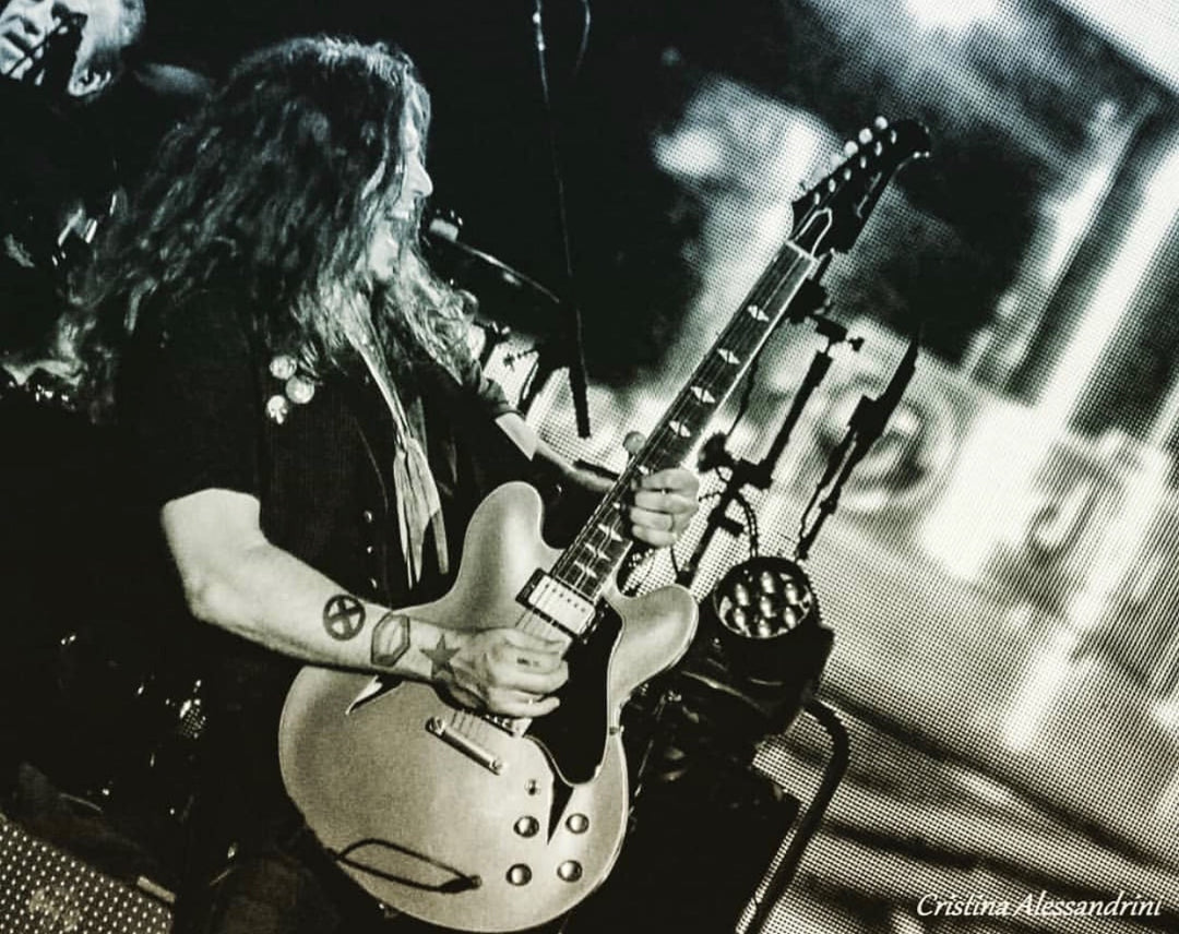 Phil X Playing his Jimmy Wallace MT – Jimmy Wallace Guitars