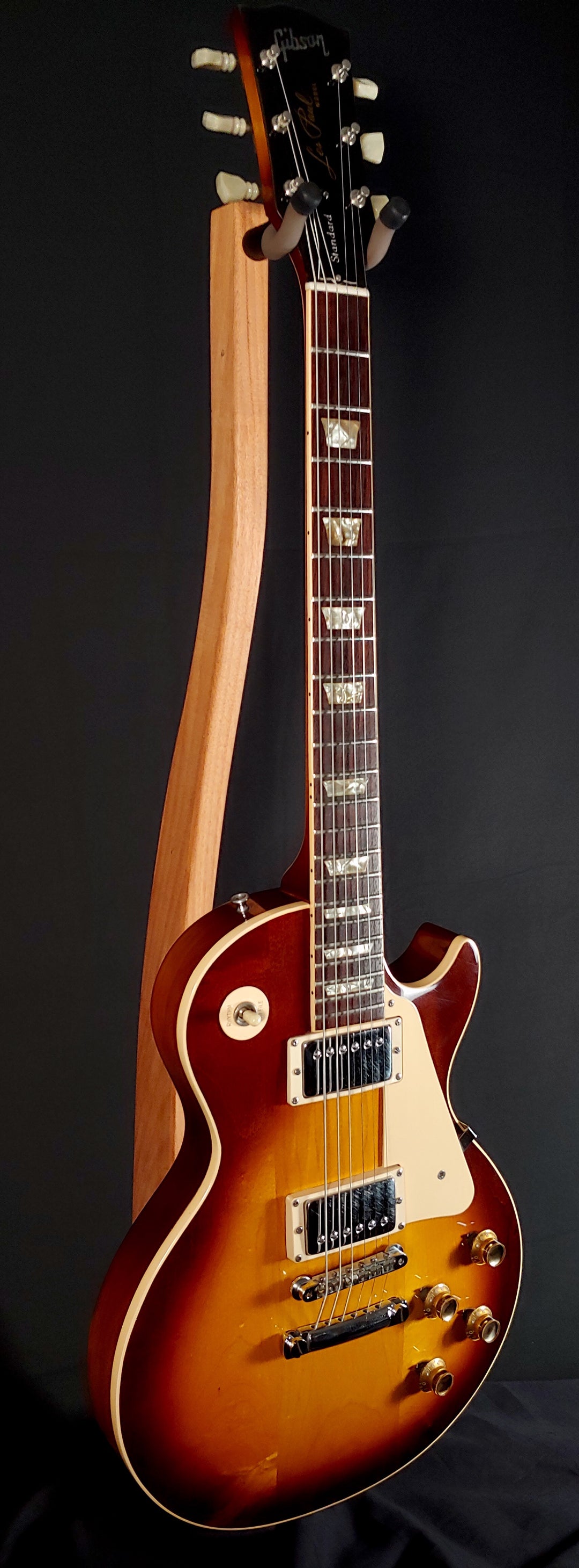 SOLD**** 1974 Gibson LesPaul Standard Factory Installed Humbuckin