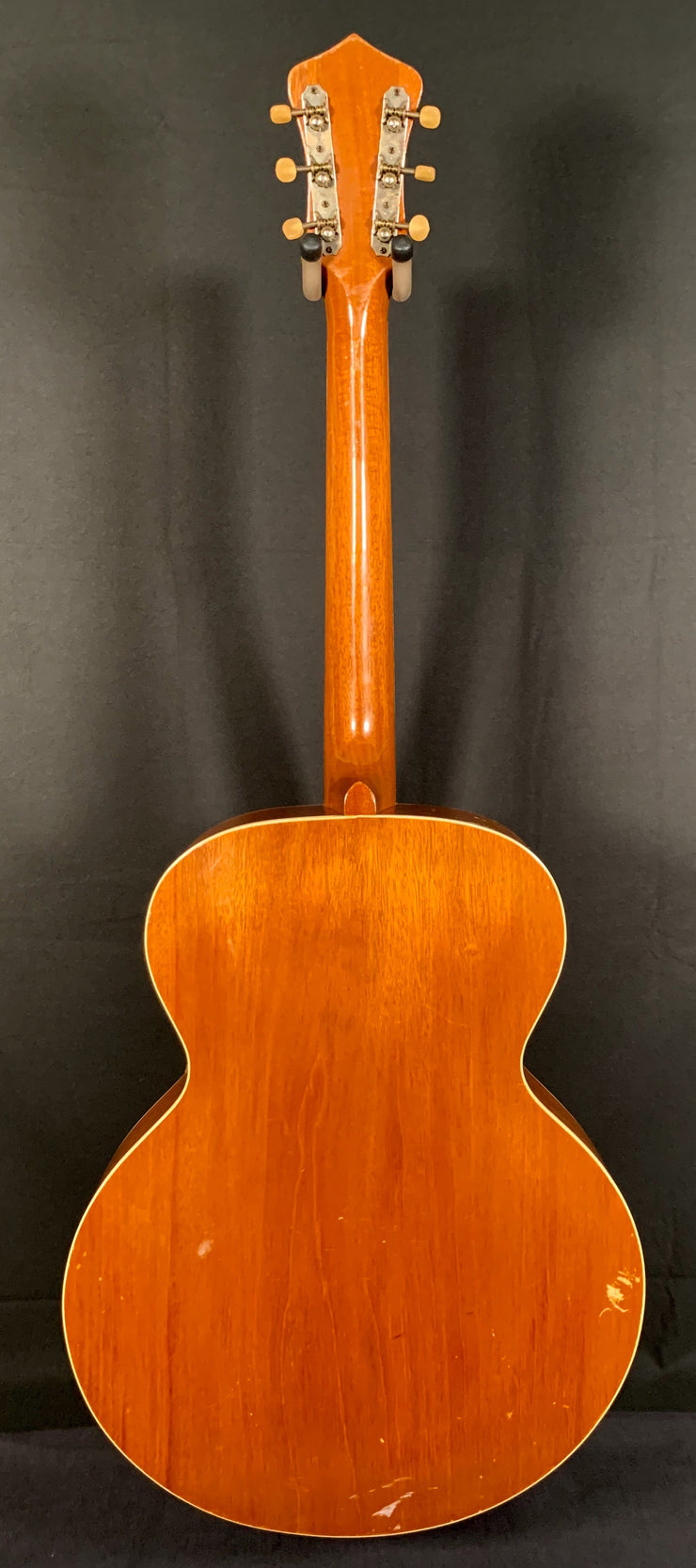 **** SOLD **** Washburn Made by Gibson model 5243 “Aristocrat”