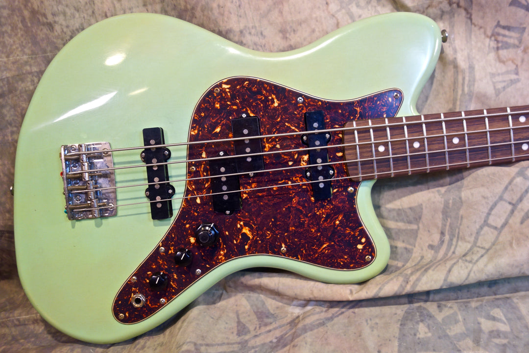 NEW!! Jimmy Wallace “Corral Bass” – Jimmy Wallace Guitars