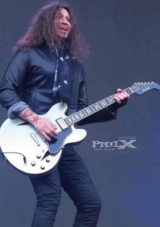 Phil X Playing his Jimmy Wallace MT
