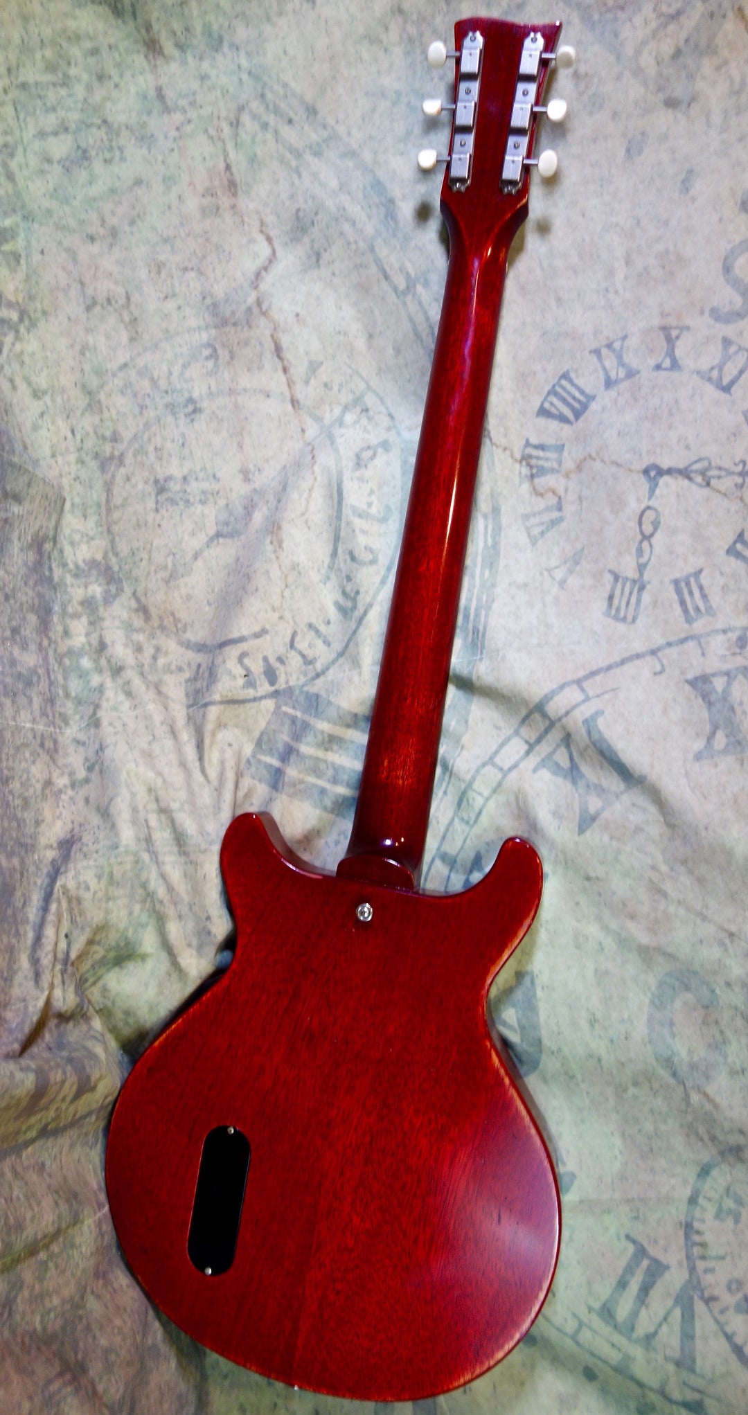 Jimmy Wallace DC Special - Classic Cherry Red – Jimmy Wallace Guitars
